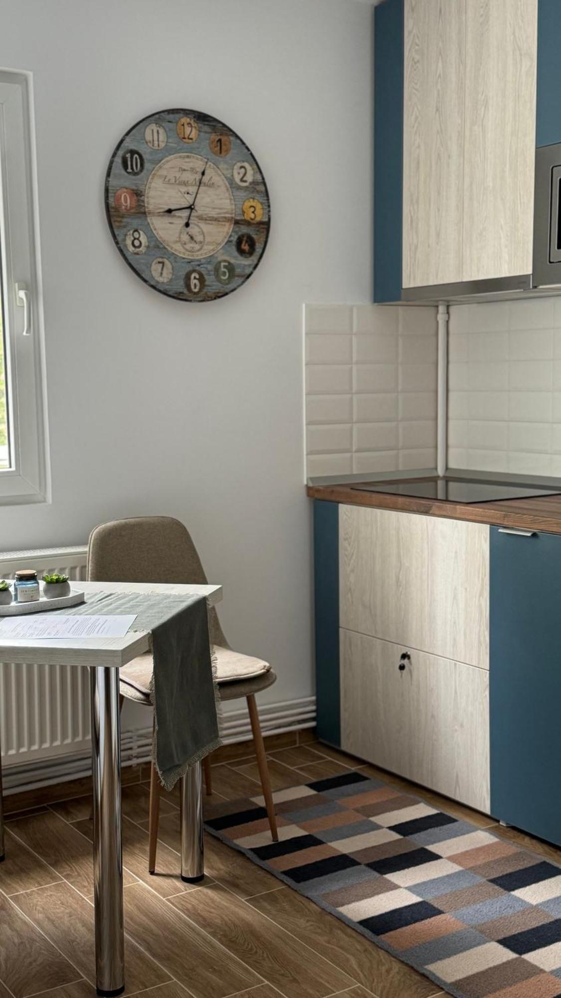 Xili'S Relax And Chill Apartment, Netflix, Peaceful Location In Braşov Eksteriør bilde